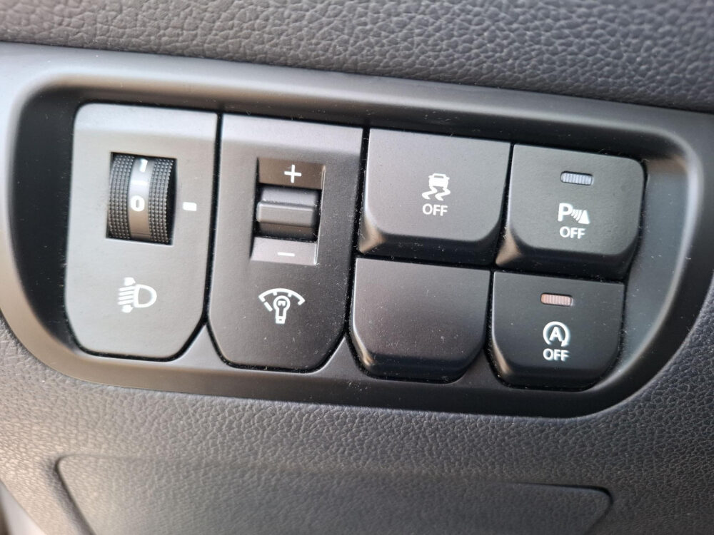 Kia Rio 1.2 CVVT Super Pack | perfect onderhouden ! | trekhaak | all season banden |