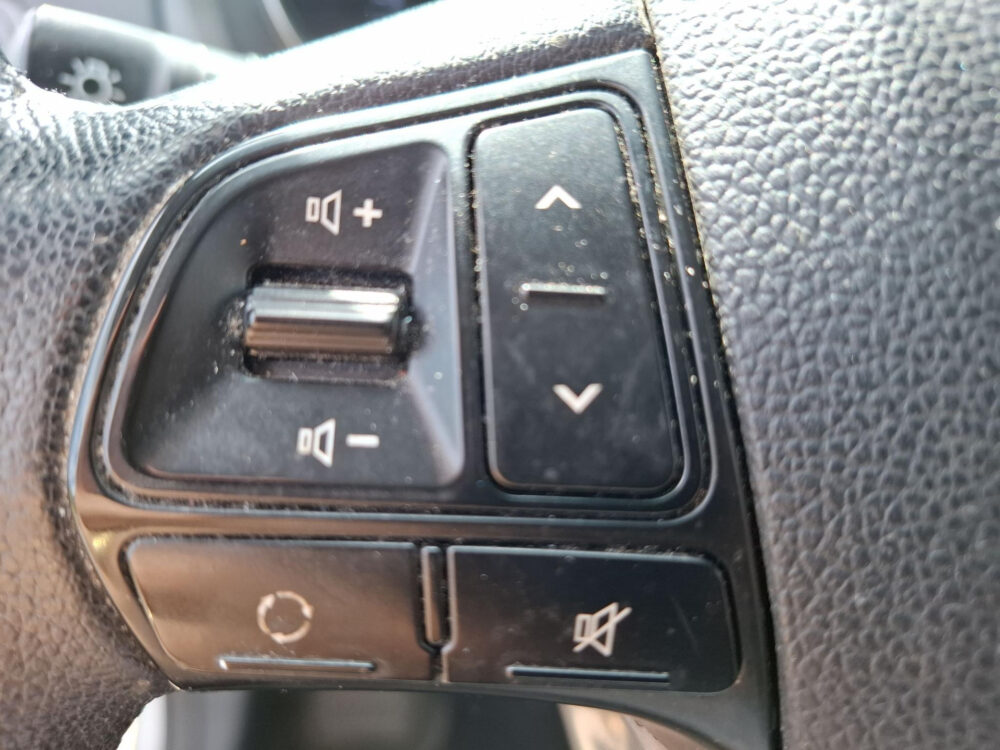 Kia Rio 1.2 CVVT Super Pack | perfect onderhouden ! | trekhaak | all season banden |