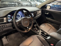 56212570-kia-niro-1-6-gdi-hybrid-dynamicline-navi-all-seasonbanden-trekhaak-2018
