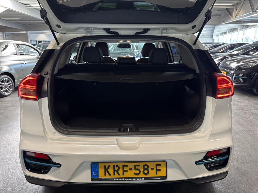 56248848-kia-e-niro-dynamicline-64-kwh-carplay-adpt-cruise-carmera-2021