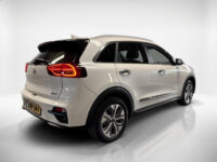 56248848-kia-e-niro-dynamicline-64-kwh-carplay-adpt-cruise-carmera-2021