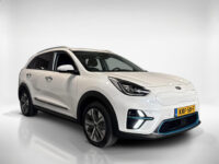 56248848-kia-e-niro-dynamicline-64-kwh-carplay-adpt-cruise-carmera-2021
