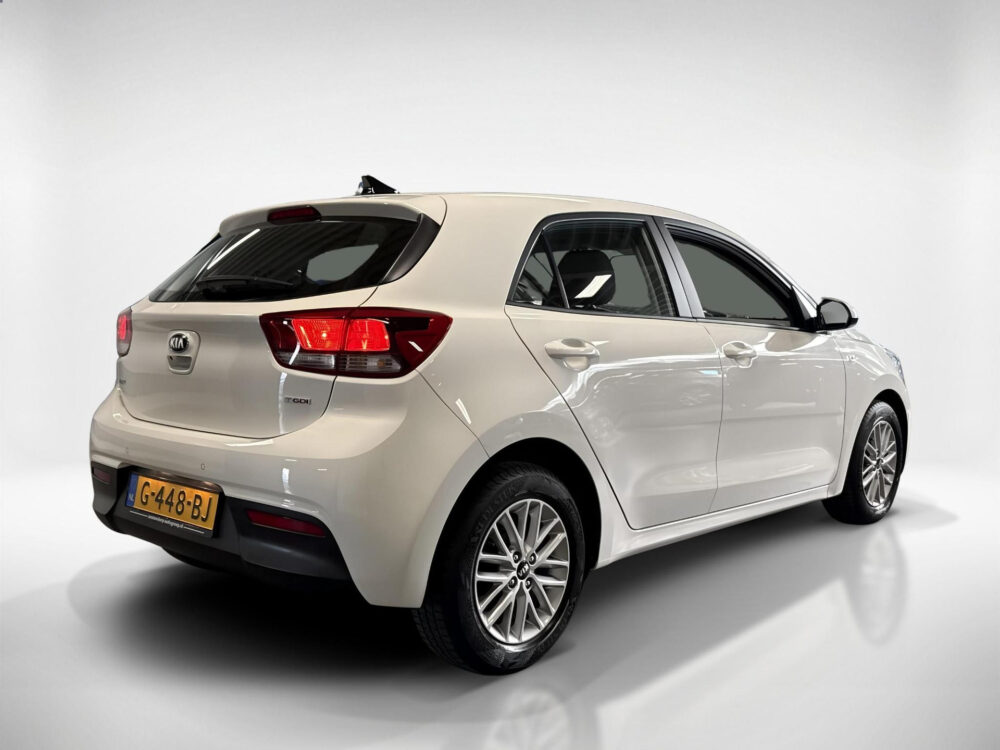 56248878-kia-rio-1-0-tgdi-dynamicline-carplay-cruise-camera-2019