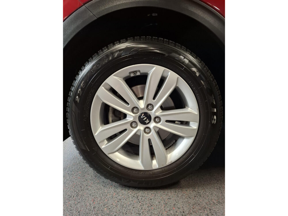 56277518-kia-sportage-1-6-gdi-first-edition-navigatie-cruise-control-17-velgen-climate-control-2017
