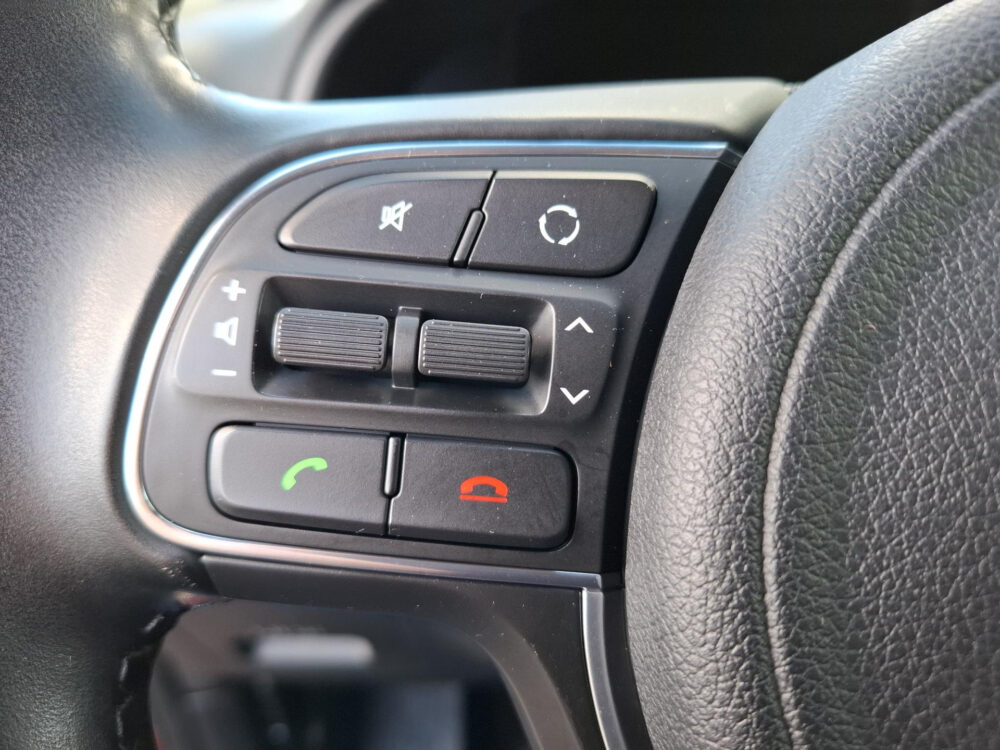 56277518-kia-sportage-1-6-gdi-first-edition-navigatie-cruise-control-17-velgen-climate-control-2017
