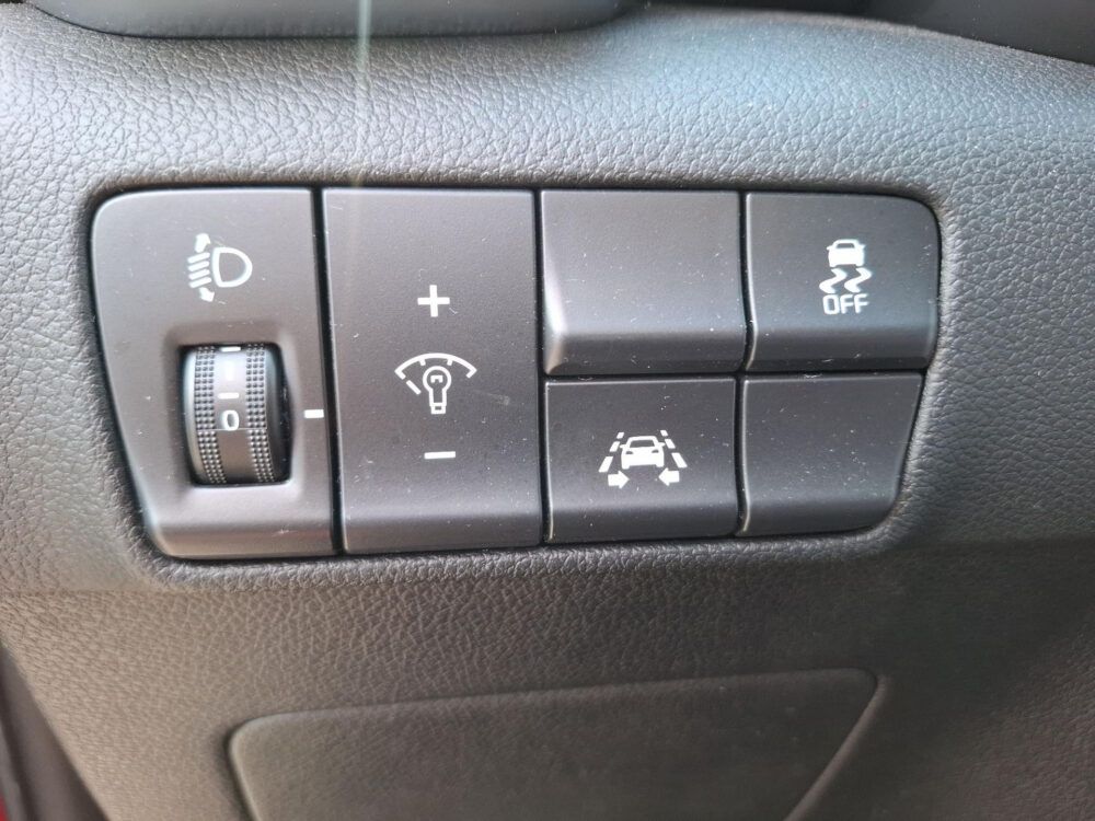 56277518-kia-sportage-1-6-gdi-first-edition-navigatie-cruise-control-17-velgen-climate-control-2017