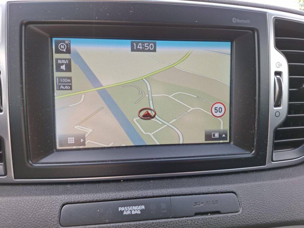 56277518-kia-sportage-1-6-gdi-first-edition-navigatie-cruise-control-17-velgen-climate-control-2017
