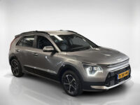 56277531-kia-niro-1-6-gdi-hybrid-dynamicline-navi-climate-control-apple-carplay-andoid-auto-2022