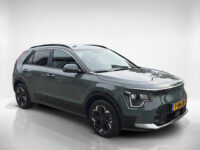 56277587-kia-niro-ev-edition-64-8-kwh-navi-climate-control-apple-carplay-android-auto-2023