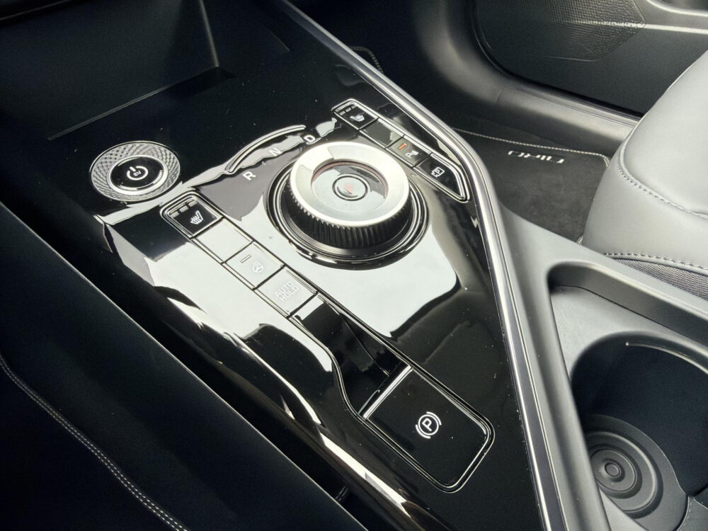 56277587-kia-niro-ev-edition-64-8-kwh-navi-climate-control-apple-carplay-android-auto-2023