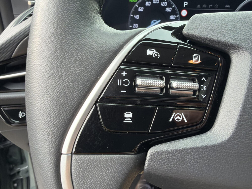 56277587-kia-niro-ev-edition-64-8-kwh-navi-climate-control-apple-carplay-android-auto-2023