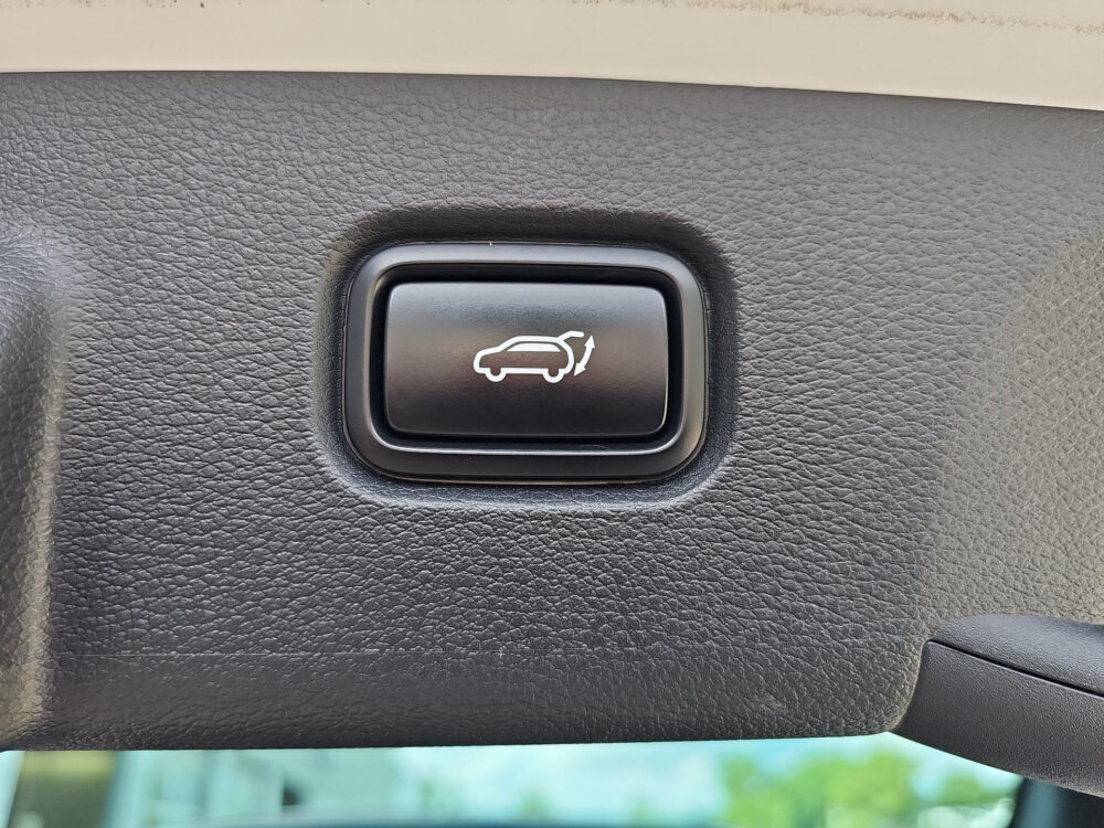 56301275-kia-sportage-1-6-t-gdi-plug-in-hybrid-awd-dynamicplusline-eerste-eigenaar-dealeronderhouden-panoramadak-2022
