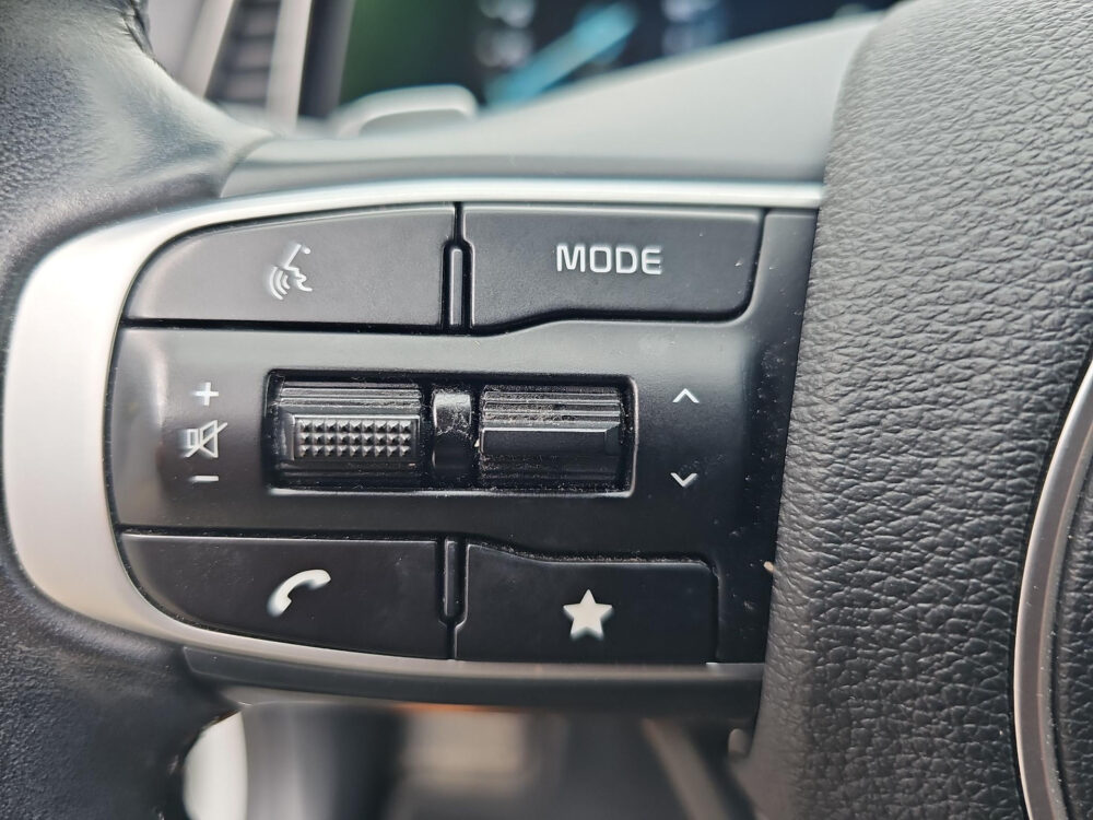 56301275-kia-sportage-1-6-t-gdi-plug-in-hybrid-awd-dynamicplusline-eerste-eigenaar-dealeronderhouden-panoramadak-2022