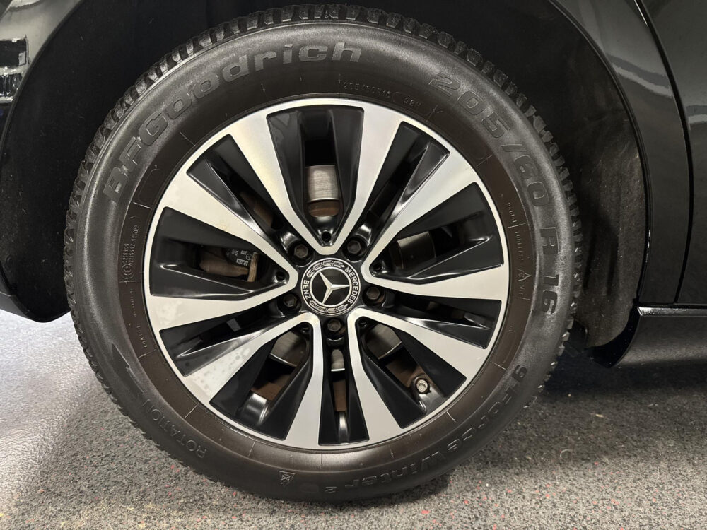 56306286-mercedes-benz-b-klasse-200-business-solution-navigatie-achteruitrijcamera-elektrische-kofferklep-2020