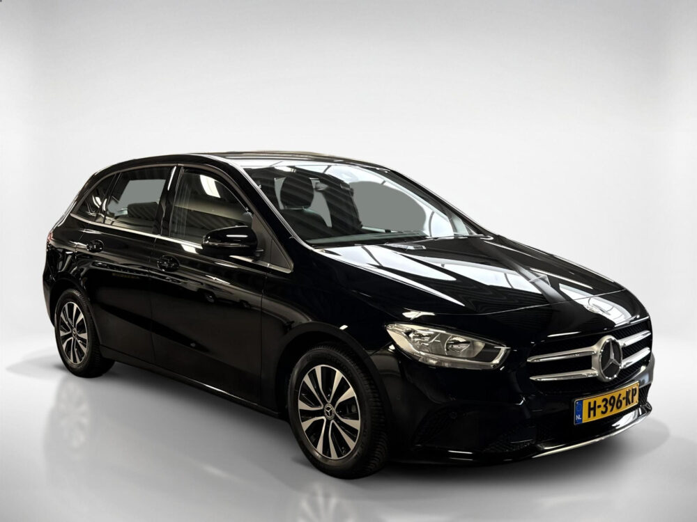 56306286-mercedes-benz-b-klasse-200-business-solution-navigatie-achteruitrijcamera-elektrische-kofferklep-2020