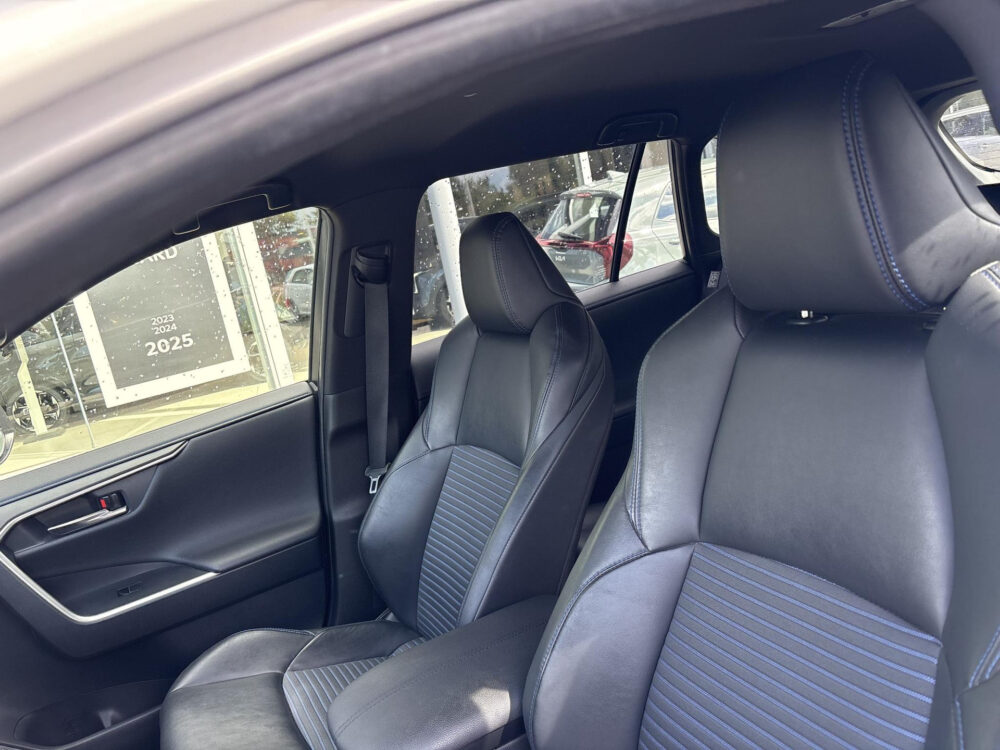 56332547-toyota-rav4-2-5-hybrid-awd-style-trekhaak-in-perfecte-staat-2021
