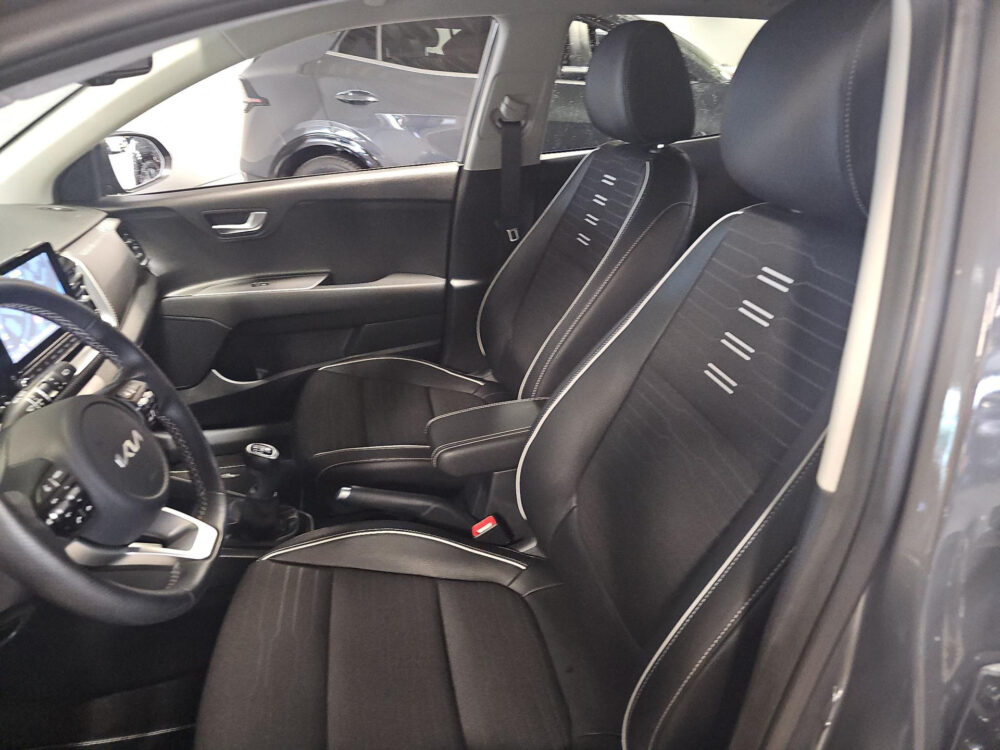 56395125-kia-stonic-1-0-t-gdi-mhev-gt-plusline-schuifdak-17-inch-camera-eerste-eigenaar-2023