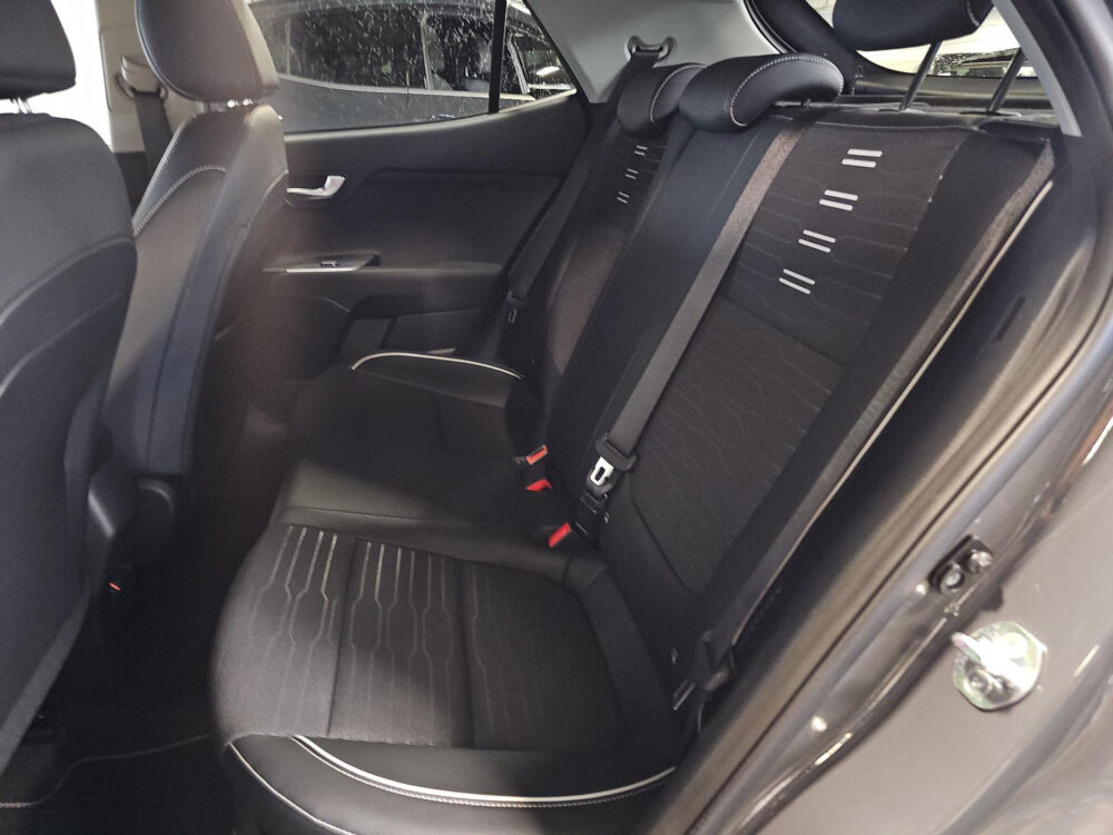 56395125-kia-stonic-1-0-t-gdi-mhev-gt-plusline-schuifdak-17-inch-camera-eerste-eigenaar-2023