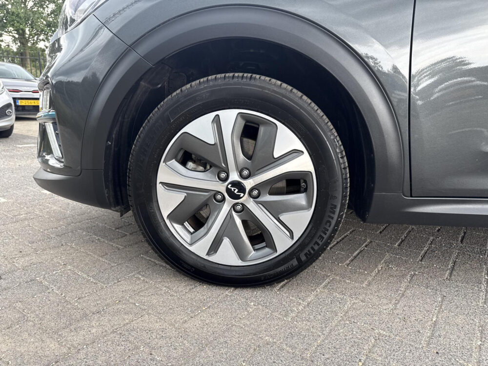 56395145-kia-e-niro-executiveline-64-kwh-leder-stoelverwarming-ventilatie-elektrische-stoel-2022