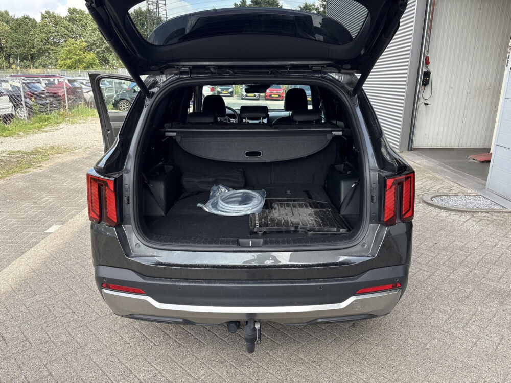 56427372-kia-sorento-1-6-t-gdi-plug-in-hybrid-4wd-executiveline-7p-1e-eigenaar-trekhaak-treeplanken-dealeronderhouden-btw-2025