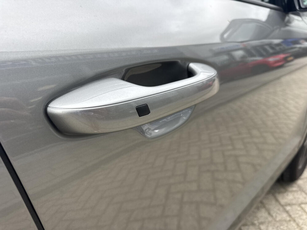 56450202-kia-niro-1-6-gdi-hybrid-dynamicplusline-stoelverwarming-stuurverwarming-electrische-bestuurdersstoel-electr-schuifkanteldak-keyless-adaptive-cruise-apple-carplay-android-2026