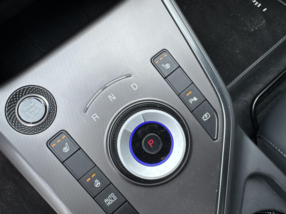 56450202-kia-niro-1-6-gdi-hybrid-dynamicplusline-stoelverwarming-stuurverwarming-electrische-bestuurdersstoel-electr-schuifkanteldak-keyless-adaptive-cruise-apple-carplay-android-2026