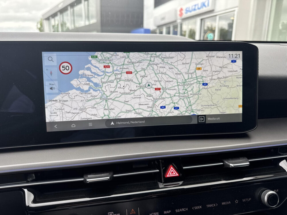 56450202-kia-niro-1-6-gdi-hybrid-dynamicplusline-stoelverwarming-stuurverwarming-electrische-bestuurdersstoel-electr-schuifkanteldak-keyless-adaptive-cruise-apple-carplay-android-2026