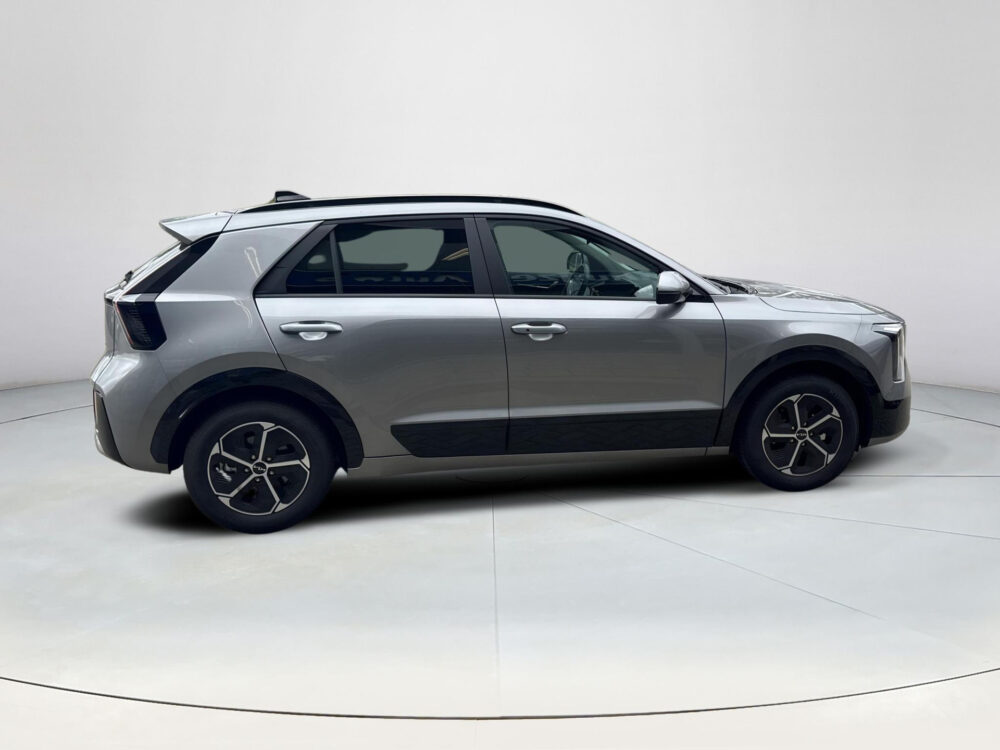 56450202-kia-niro-1-6-gdi-hybrid-dynamicplusline-stoelverwarming-stuurverwarming-electrische-bestuurdersstoel-electr-schuifkanteldak-keyless-adaptive-cruise-apple-carplay-android-2026