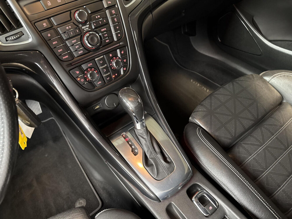 56609885-opel-cascada-1-6-turbo-cosmo-navigatie-achteruitrijcamera-2014