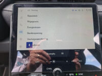 56699755-lexus-lbx-1-5-business-line-2wd-carplay-cruise-adpt-camera-2024