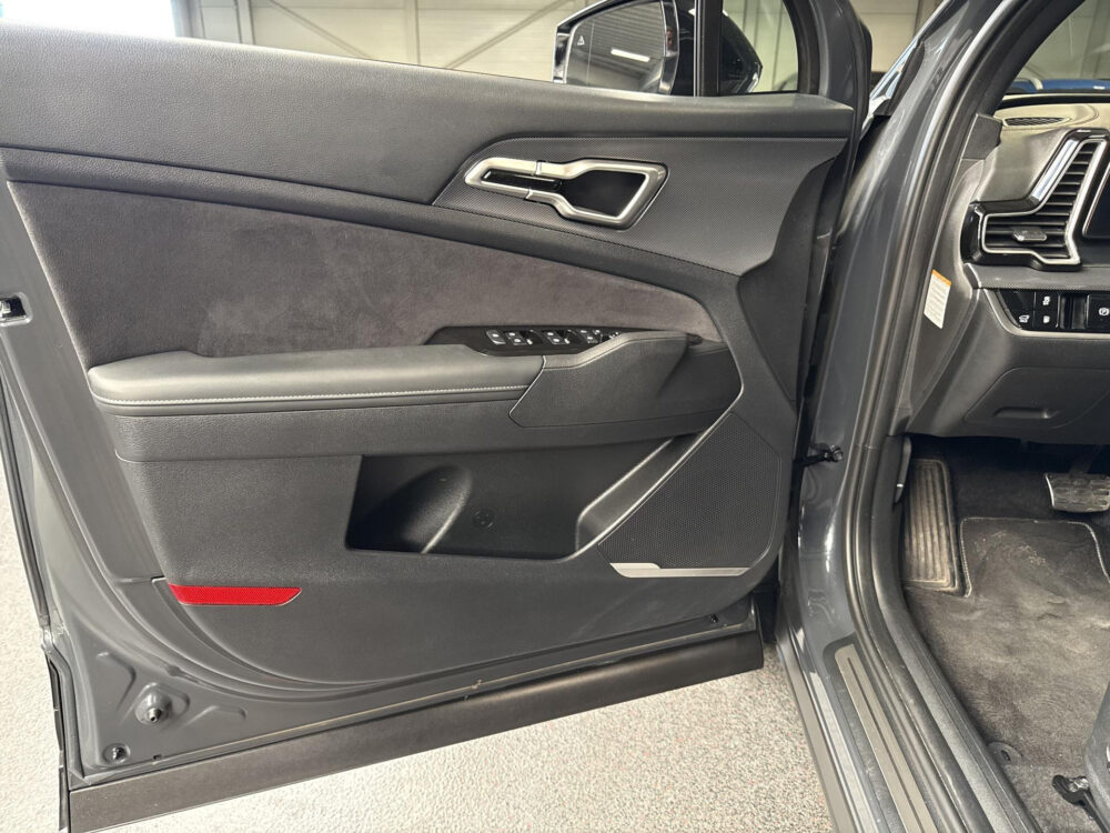 56726105-kia-sportage-1-6-t-gdi-plug-in-hybrid-awd-gt-plusline-carplay-cruise-climate-2023