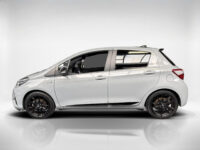 56732648-toyota-yaris-1-5-hybrid-gr-sport-leder-alcantara-cruise-camera-2019