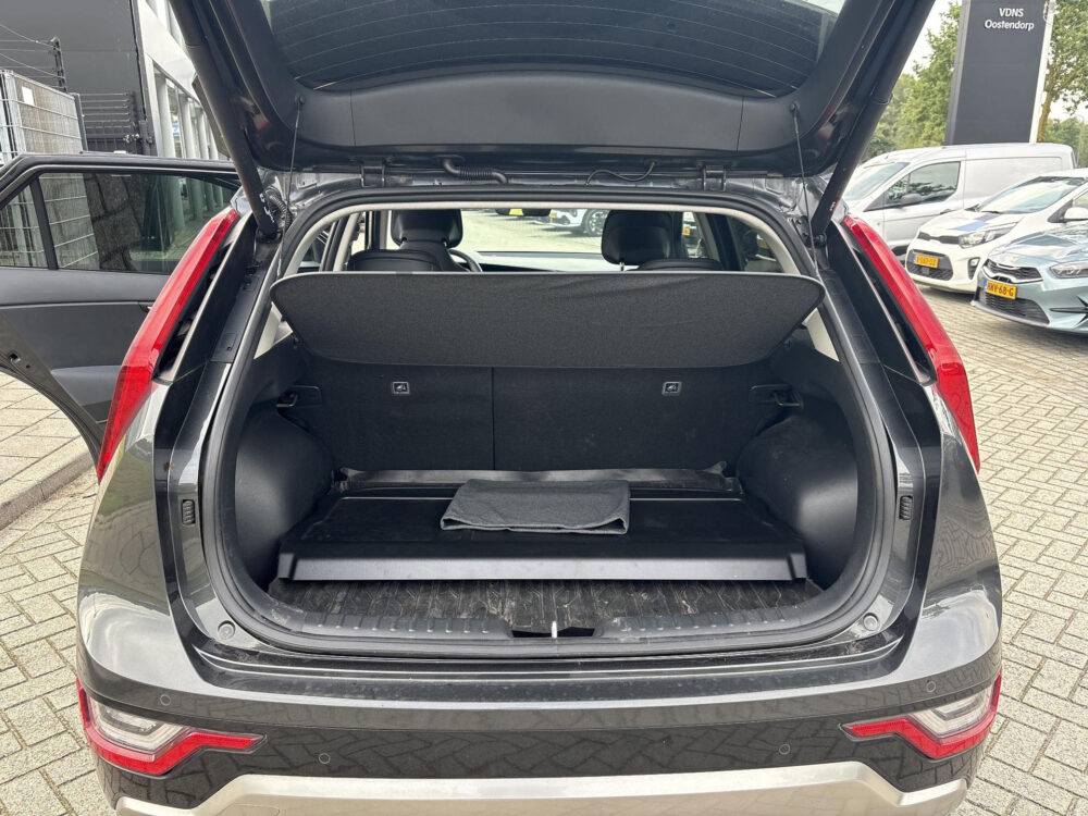 56753509-kia-niro-1-6-gdi-hybrid-dynamicplusline-1e-eigenaar-dealeronderhouden-leder-led-stoel-stuur-verw-2023