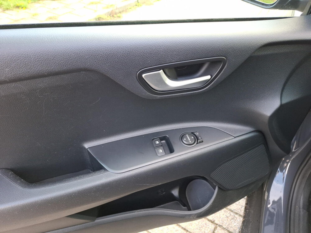 56782181-kia-stonic-1-0-t-gdi-mhev-dynamicline-camera-navi-cruise-control-dealer-onderhouden-2021