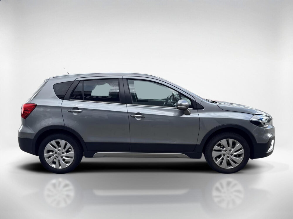 56782638-suzuki-s-cross-1-4-boosterjet-select-smart-hybrid-1ste-eigenaar-fabrieksgarantie-trekhaak-2021