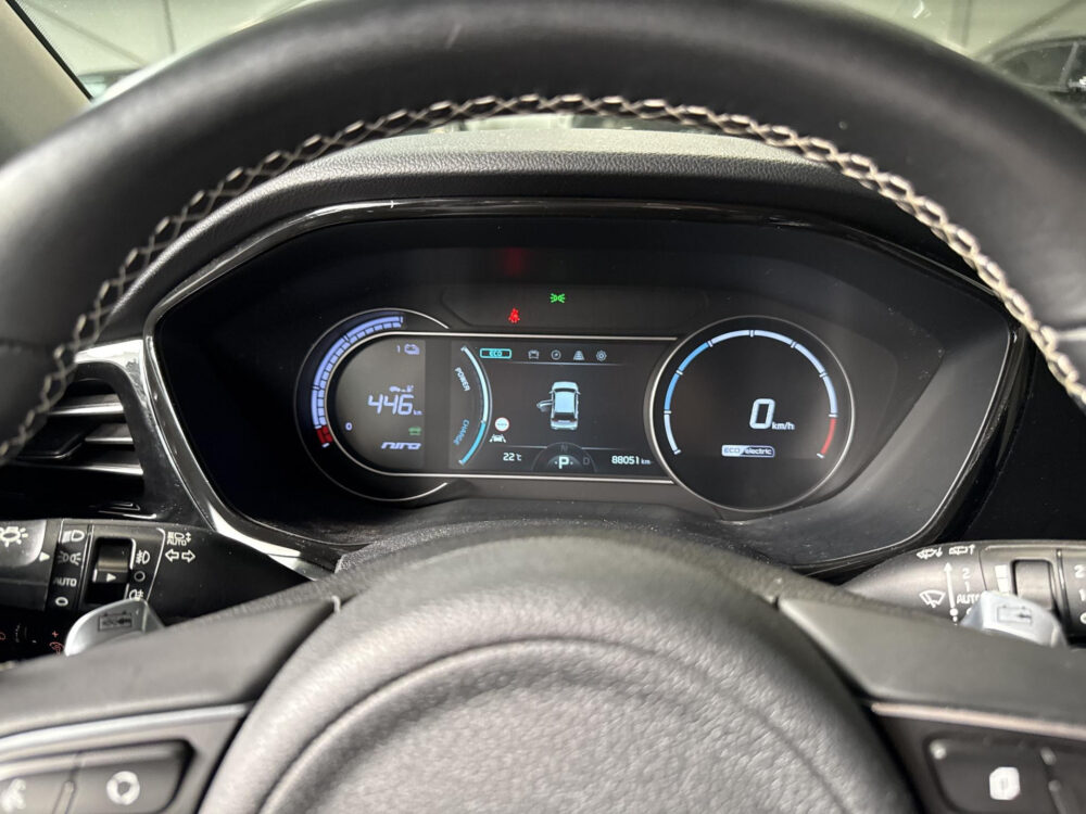 56782991-kia-e-niro-dynamicline-64-kwh-achteruitrijcamera-navigatie-climate-control-2020