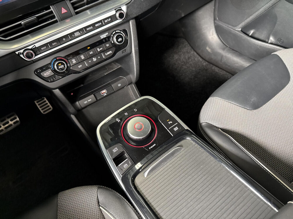 56782991-kia-e-niro-dynamicline-64-kwh-achteruitrijcamera-navigatie-climate-control-2020
