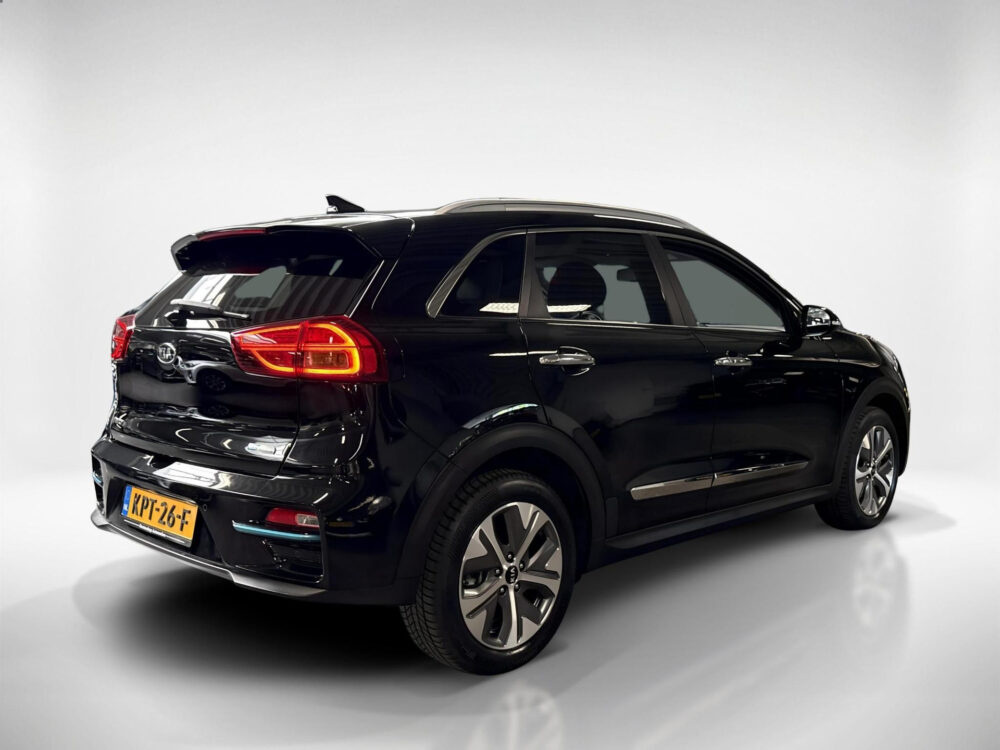 56782991-kia-e-niro-dynamicline-64-kwh-achteruitrijcamera-navigatie-climate-control-2020