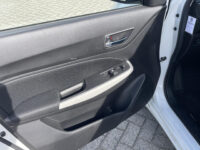 56809156-suzuki-swift-1-2-select-smart-hybrid-garantie-tot-2034-dode-hoek-achteruitrijcamera-cruise-2024