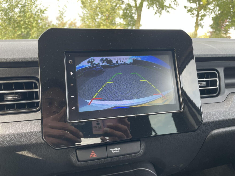 56809561-suzuki-ignis-1-2-smart-hybrid-select-garantie-tot-2033-achteruitrijcamera-carplay-2023