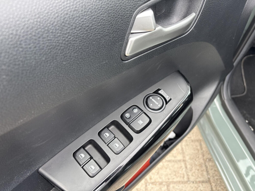 56824364-kia-picanto-1-0-dpi-dynamicline-navigatie-camera-carplay-2025