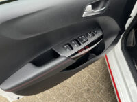 56847942-kia-picanto-1-2-cvvt-gt-line-carplay-leder-camera-led-verlichting-2019
