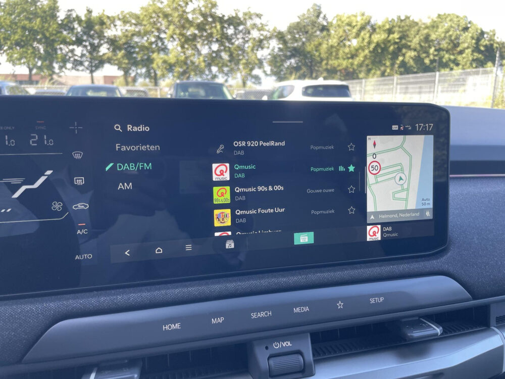 56852440-kia-ev3-gt-line-business-edition-81-4-kwh-stoel-stuur-verwarming-19-gt-velgen-sfeerverlichting-2026