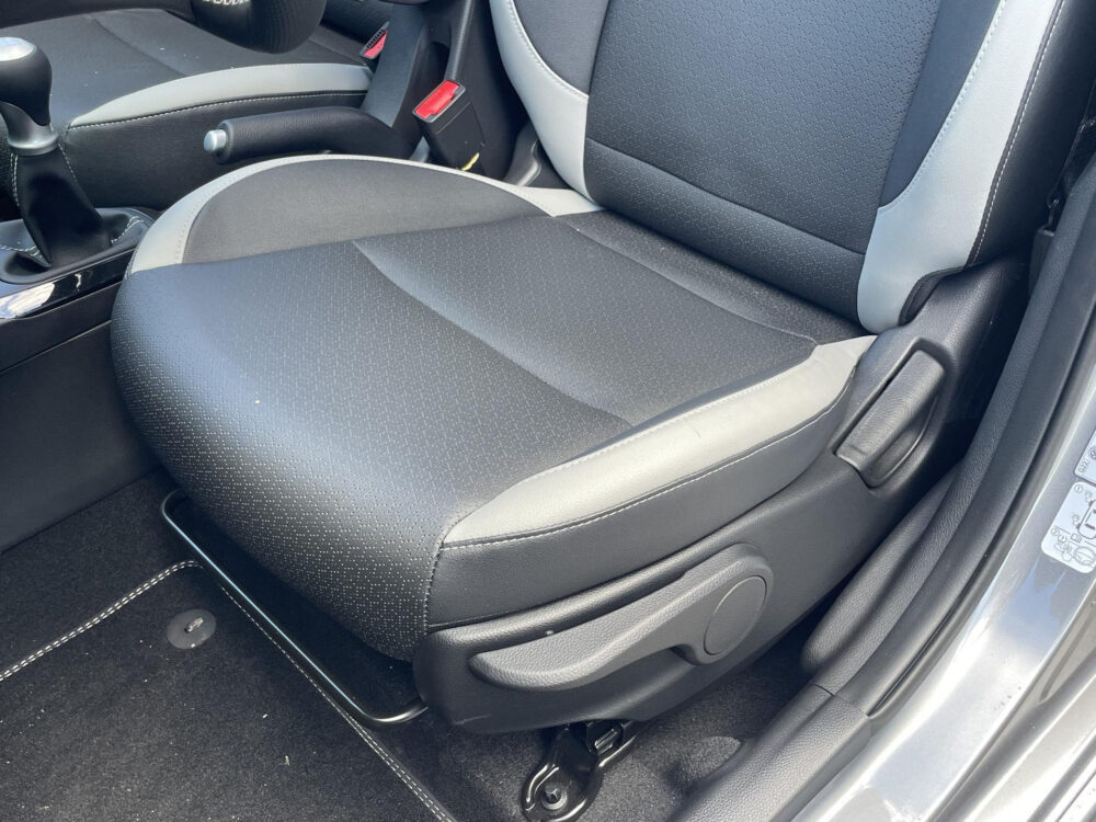 56853812-kia-picanto-1-0-gdi-gt-line-pano-leder-stoel-stuur-verwarming-demo-snel-leverbaar-2026