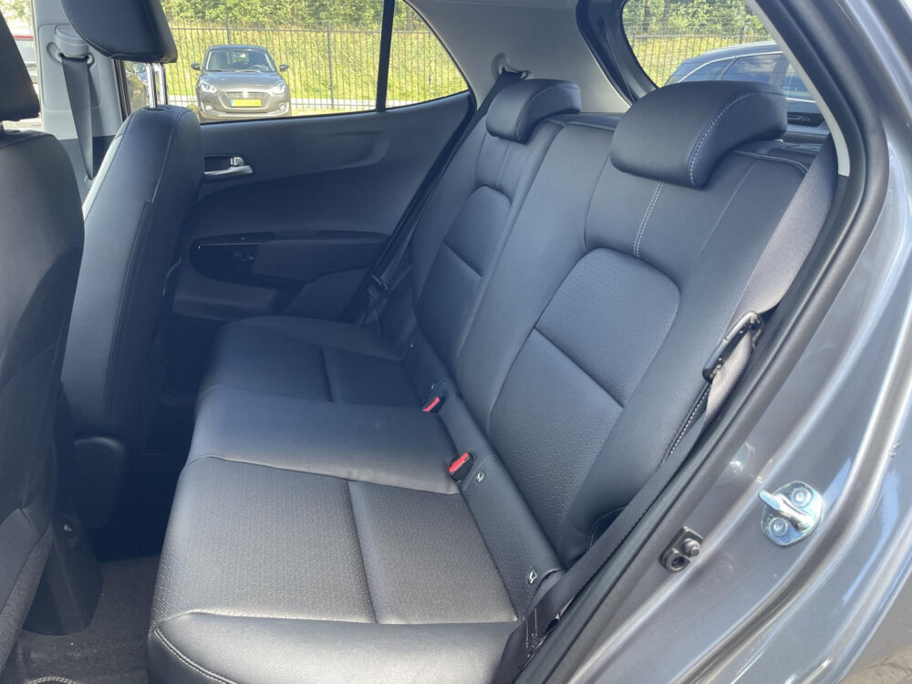 56853812-kia-picanto-1-0-gdi-gt-line-pano-leder-stoel-stuur-verwarming-demo-snel-leverbaar-2026