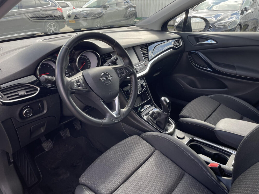 56857442-opel-astra-sports-tourer-1-4-turbo-innovation-elektrische-klep-trekhaak-achteruitrijcamera-keyless-entry-dode-hoek-2019