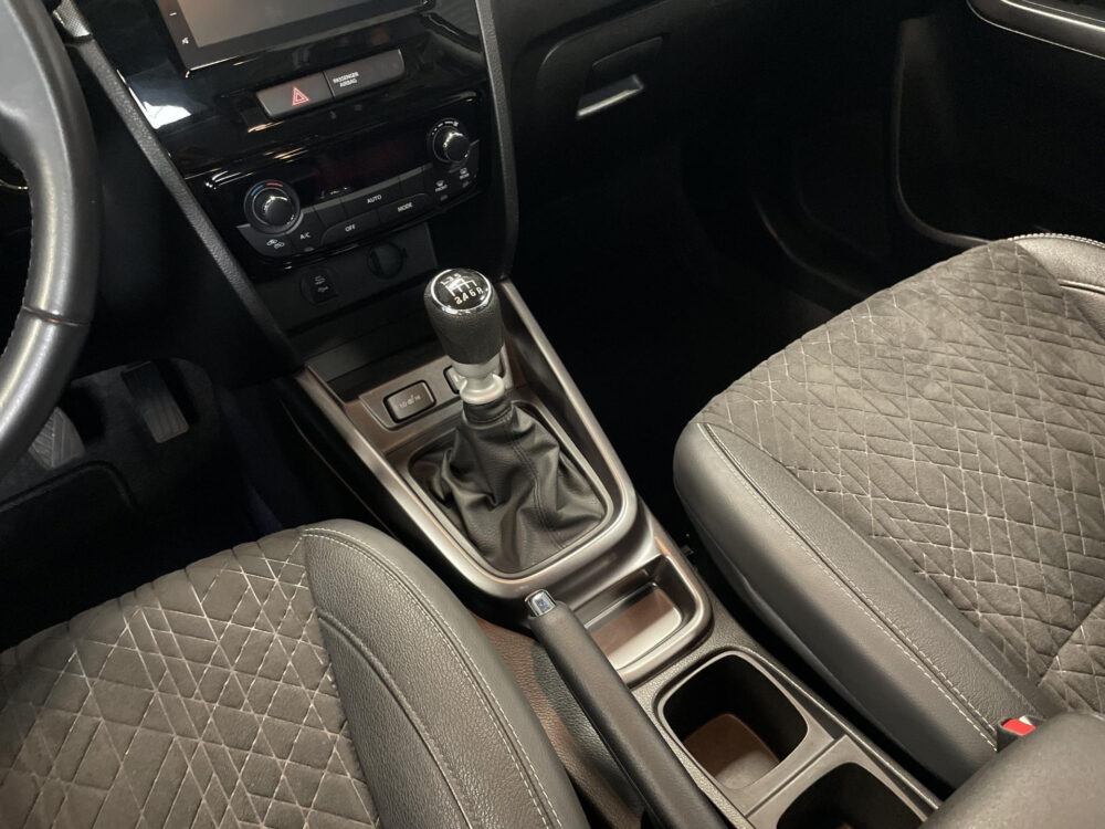 56876569-suzuki-vitara-1-4-boosterjet-style-smart-hybrid-navigatie-eerste-eigenaar-camera-2022