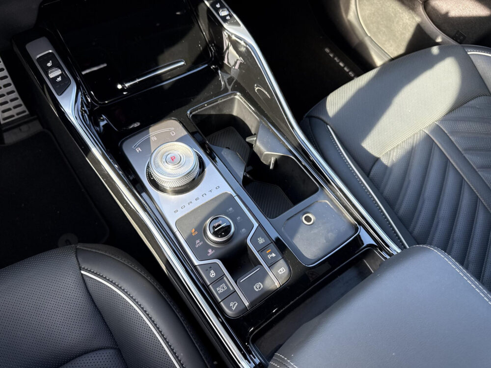 56881318-kia-sorento-1-6-t-gdi-plug-in-hybrid-4wd-executiveline-7p-18-000km-1e-eigenaar-nieuwstaat-7persoons-executive-uitvoering-2025