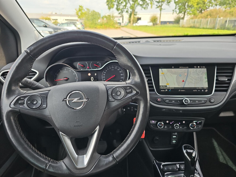 56883230-opel-crossland-1-2-turbo-ultimate-navigatie-camera-17-inch-climate-2021