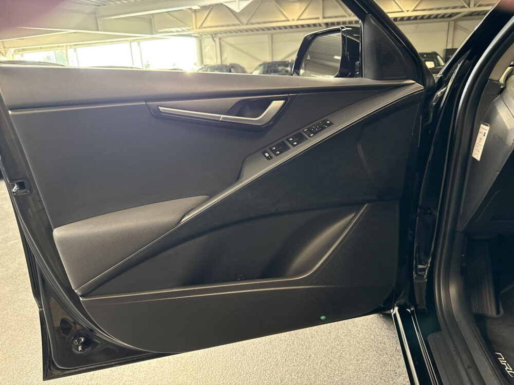 56966738-kia-niro-ev-dynamicplusline-64-8-kwh-fabrieksgarantie-tot-2032-leder-stoel-stuur-verwarming-schuifdak-2022